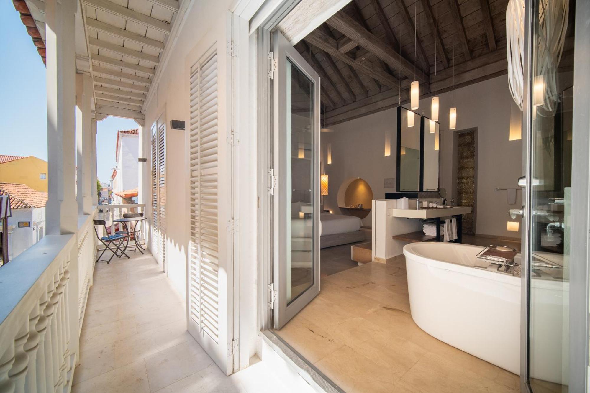 Nacar Hotel Cartagena, Curio Collection By Hilton מראה חיצוני תמונה